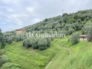 Casa di corte in Vendita a Camaiore, 1'100'000&euro;, 215 m²