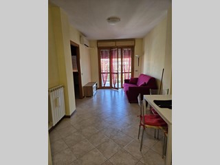 Trilocale in Vendita a Siena, zona Isola D'arbia, 135'000€, 56 m², arredato