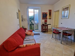 Casa Indipendente in Vendita a Carrara, zona Marina di Carrara, 200'000€, 59 m², arredato