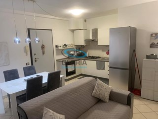 Bilocale in Vendita a Fabriano, 75'000€, 65 m²