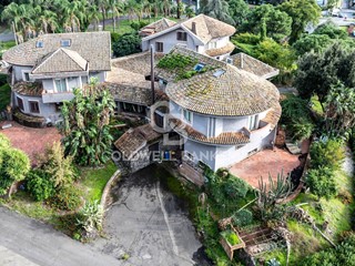 Villa in Vendita a Acireale, 1'500'000&euro;, 7000 m²