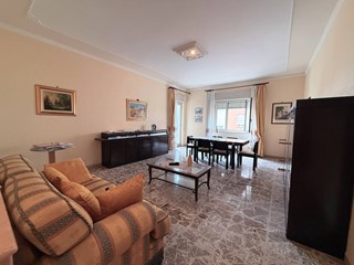 Quadrilocale in Vendita a Siracusa, 88'000€, 150 m²