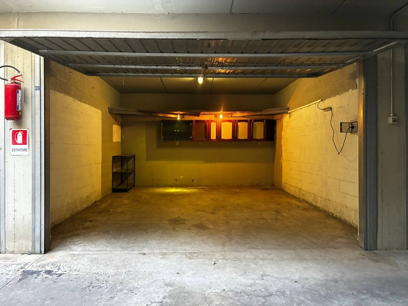 Box in Vendita a Roma, 49'000€, 26 m²