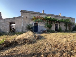 Terreno agricolo in Vendita a Santeramo in Colle, 90'000€, 300 m²