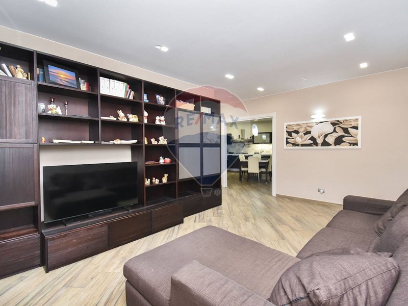 Appartamento in Vendita a Misterbianco, 140'000€, 120 m²