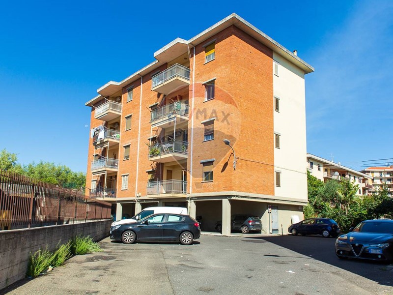 Quadrilocale in Vendita a Acireale, 88'000&euro;, 124 m²