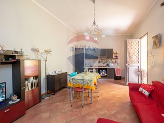 Casa Indipendente in Vendita a San Giovanni la Punta, 98'000€, 61 m²