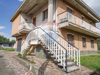 Casa Semi Indipendente in Vendita a Treviolo, 299'000€, 183 m²