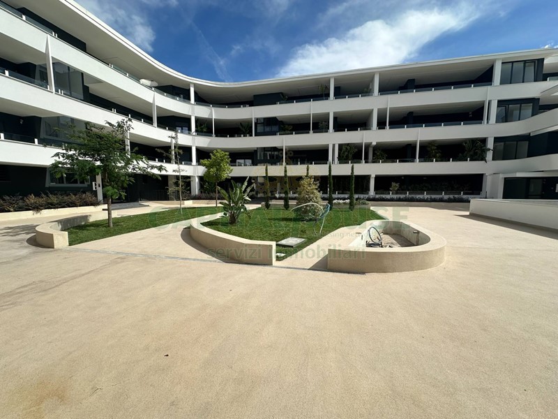 Quadrilocale in Vendita a San Prisco, 490'000€, 142 m²