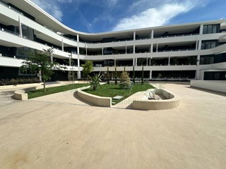 Quadrilocale in Vendita a San Prisco, 490'000€, 142 m²