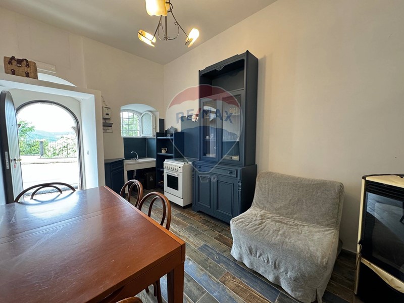 Trilocale in Vendita a Barrea, 119'000&euro;, 71 m²