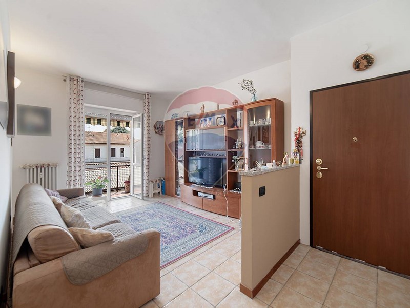 Bilocale in Vendita a Muggiò, 133'000€, 70 m²