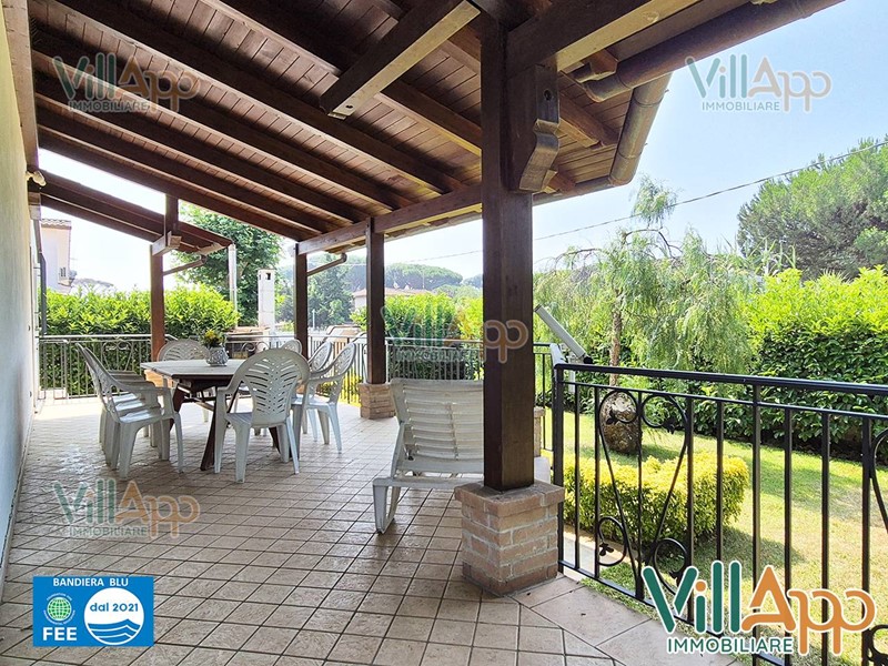 Villa in Affitto a Fondi, 600€, 80 m²