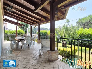 Villa in Affitto a Fondi, 600€, 80 m²