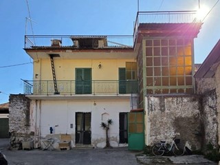Casa Indipendente in Vendita a Succivo, 110'000€, 210 m²