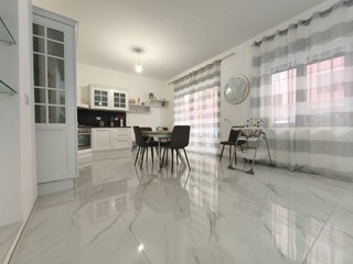 Appartamento in Vendita a Gallipoli, 189'000€, 140 m²