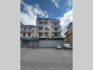 Appartamento in Vendita a Montelepre, 40'000€, 189 m²