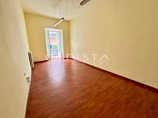 Ufficio in Affitto a Ortona, 350€, 40 m²