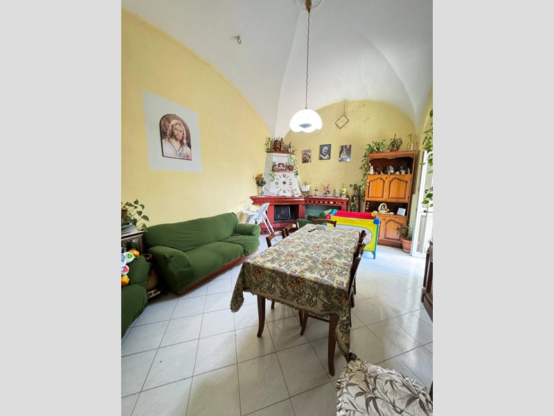 Casa Semi Indipendente in Vendita a Roccapiemonte, 85'000&euro;, 110 m²