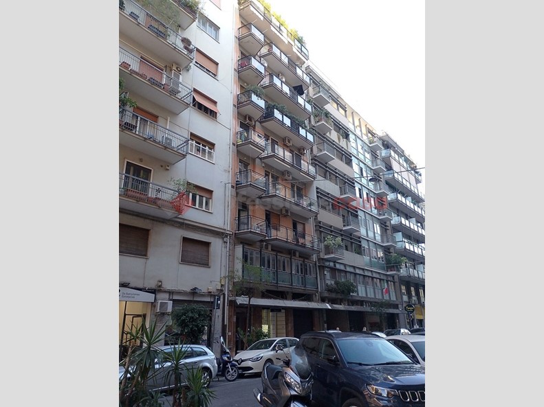 Trilocale in Vendita a Bari, 280'000€, 82 m²