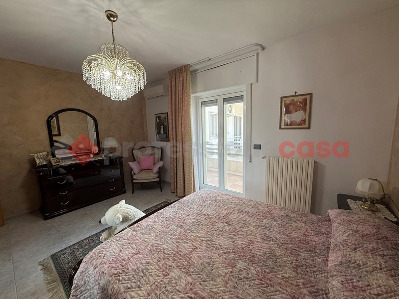 Appartamento in Vendita a Crispiano, 170'000€, 150 m²