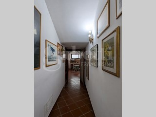 Appartamento in Vendita a Bacoli, 249'000€, 175 m²