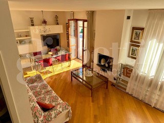 Quadrilocale in Vendita a Sesto Fiorentino, 410'000€, 90 m², arredato