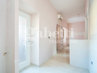 Bilocale in Vendita a Mugnano di Napoli, 79'000€, 60 m²