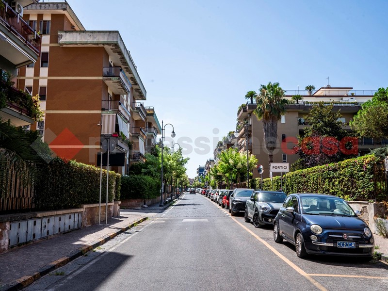 Quadrilocale in Vendita a San Giorgio a Cremano, 310'000€, 125 m²