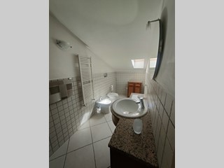 Casa Semi Indipendente in Affitto a Arcola, 160 m², arredato