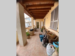 Appartamento in Vendita a Carpaneto Piacentino, 275'000€, 172 m², con Box