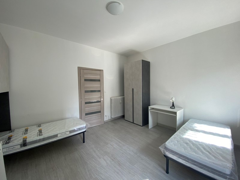 Stanza in Affitto a Torino, 350€, 85 m²