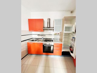 Quadrilocale in Affitto a Sassari, 640€, 120 m², arredato