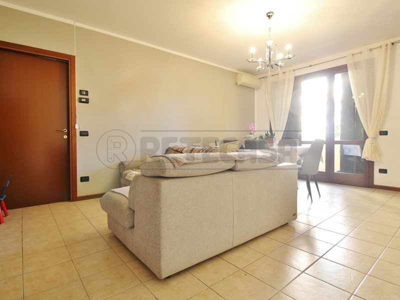 Quadrilocale in Vendita a Montebello Vicentino, 135'000€, 106 m², con Box