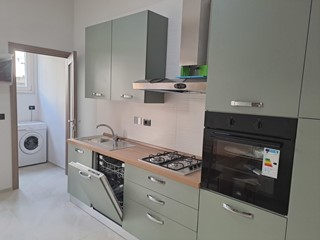 Trilocale in Affitto a Torino, zona Pozzo Strada, 950€, 80 m², arredato