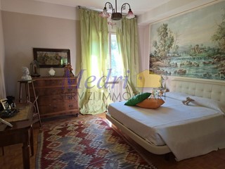 Appartamento in Vendita a Cesena, 290'000€, 137 m², arredato