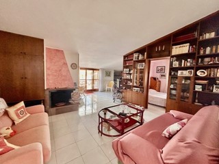 Bilocale in Vendita a Guidonia Montecelio, zona Guidonia, 115'000€, 65 m²