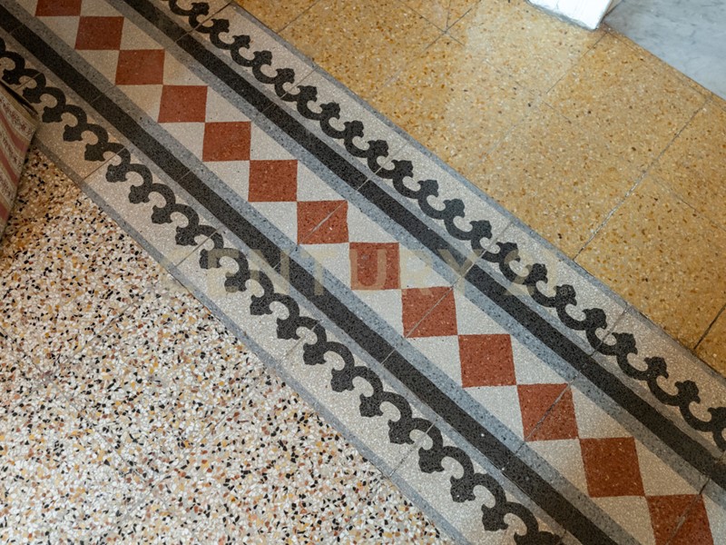 Casa Indipendente in Vendita a Mascalucia, 298'000€, 295 m², con Box