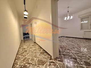 Quadrilocale in Vendita a Siracusa, zona Villaggio Miano, 98'000€, 110 m²