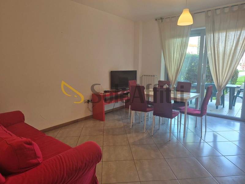 Bilocale in Affitto a Silvi, zona Silville, 500€, 60 m², arredato