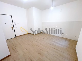 Appartamento in Affitto a Osimo, zona Osimo Semicentrale, 650€, 78 m²
