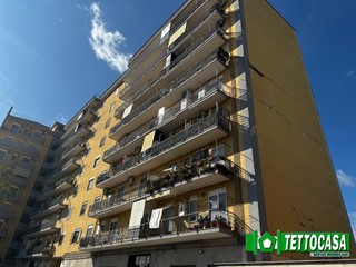 Bilocale in Vendita a Marigliano, 99'000€, 73 m²