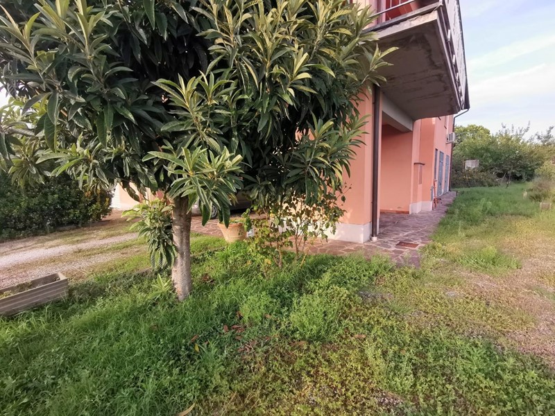 Casa Indipendente in Vendita a Fucecchio, zona San Pierino, 249'000€, 220 m²