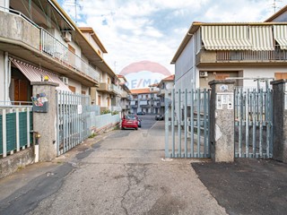 Monolocale in Vendita a Aci Sant'Antonio, 25'000€, 20 m²