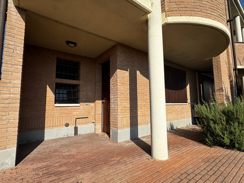 Trilocale in Vendita a San Felice sul Panaro, 129'000€, 101 m²