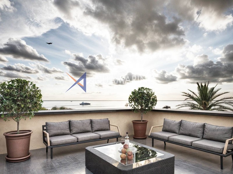 Quadrilocale in Vendita a Bordighera, 2'563'000€, 194 m²