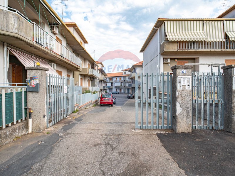 Bilocale in Vendita a Aci Sant'Antonio, 40'000€, 40 m²