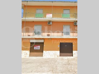 Appartamento in Vendita a Rende, 75'000€, 170 m²