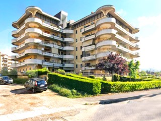 Quadrilocale in Vendita a Avezzano, 125'000€, 110 m²