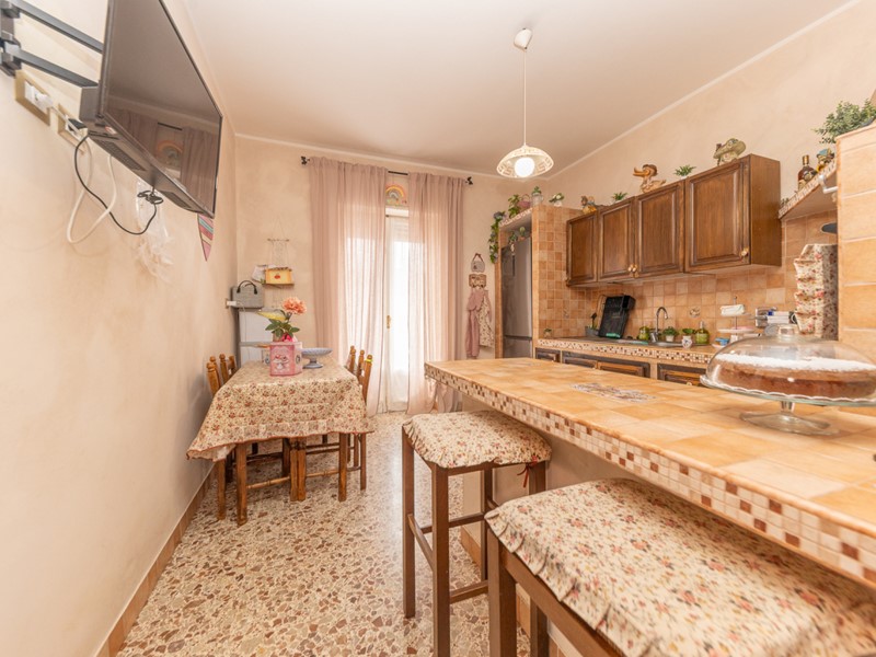 Quadrilocale in Vendita a Mentana, 159'000€, 150 m²